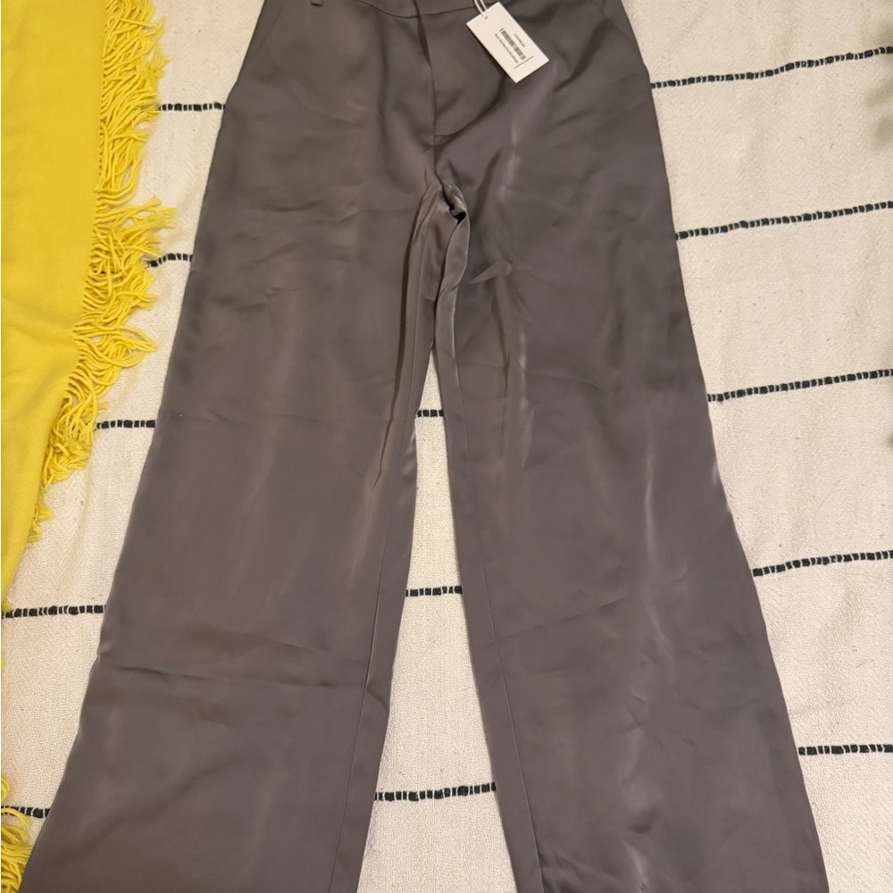 REFORMATION Stylish Gray Wide-Leg Pants